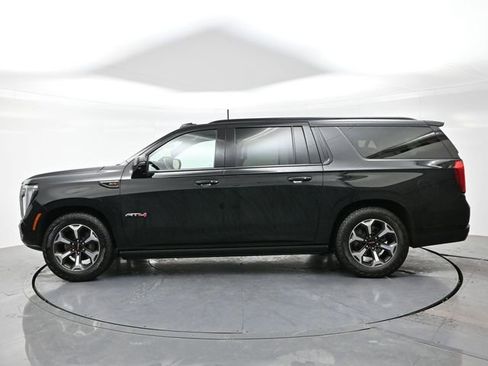 Used 2025 GMC Yukon XL AT4 Ultimate w/ LPO, Floor Liner Package image 4