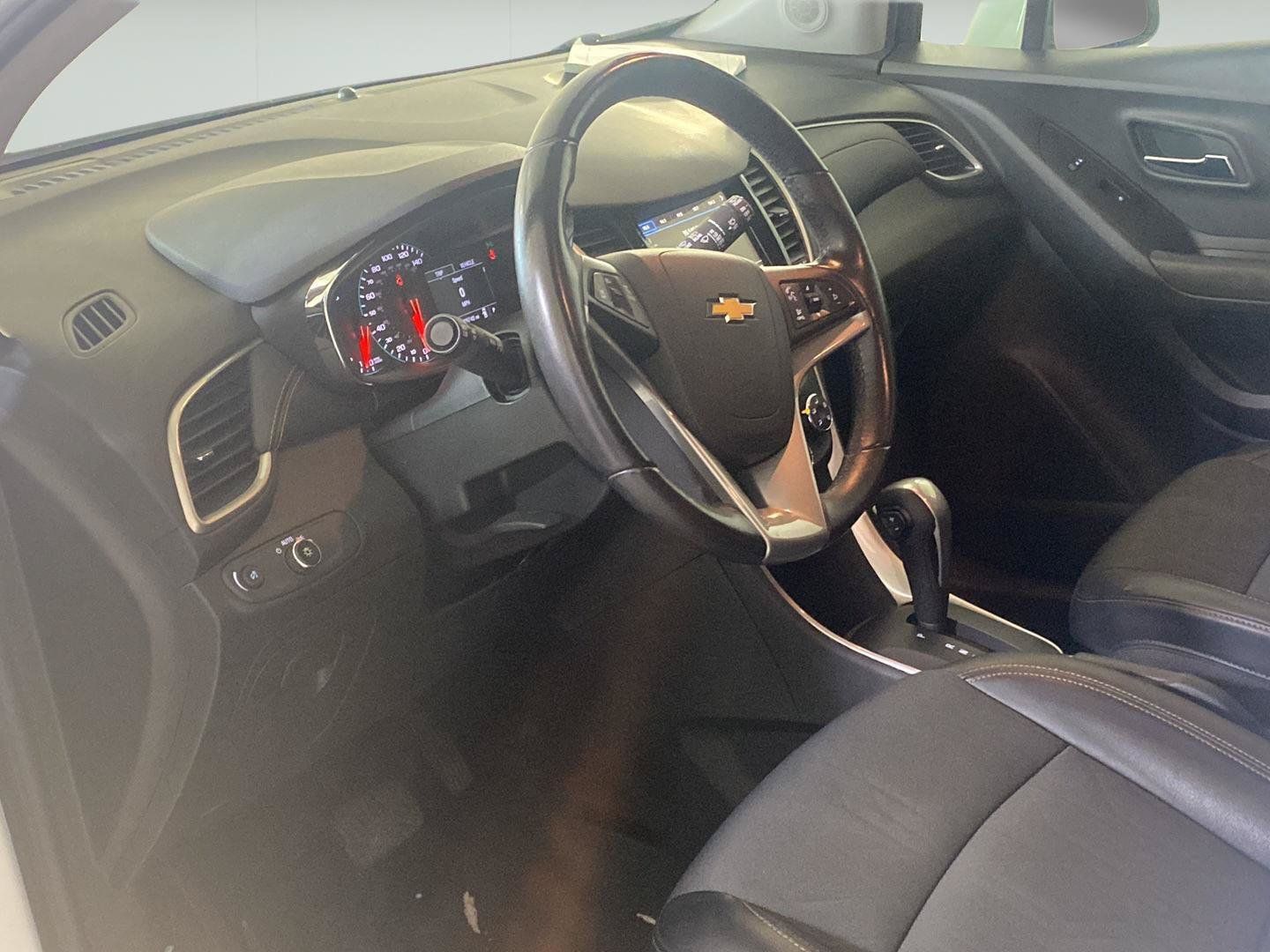 Used 2019 Chevrolet Trax LT AWD/4WD image 10