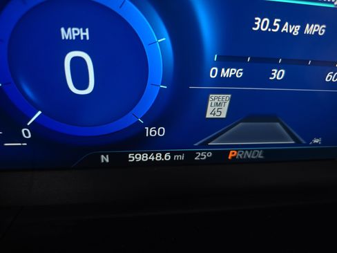 Used 2021 Ford Escape Titanium image 24