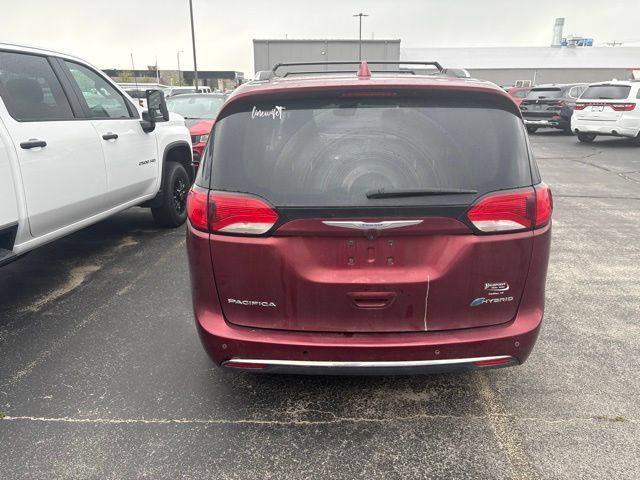 Used 2018 Chrysler Pacifica Limited w/ Advanced Safetytec Group FWD image 5