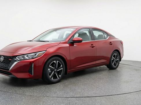Used 2025 Nissan Sentra SV FWD image 3