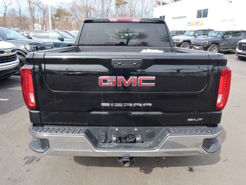 Used 2025 GMC Sierra 1500 SLT image 5
