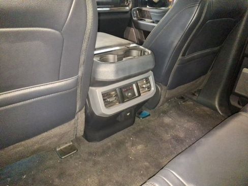 Used 2025 Ford F350 Lariat w/ Lariat Ultimate Package image 6