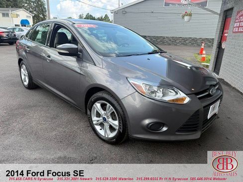 Used 2014 Ford Focus SE w/ SE Winter Package FWD image 1