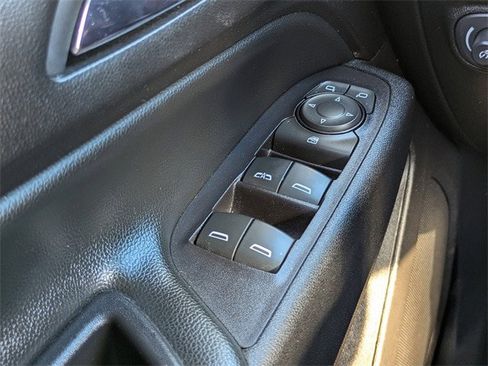 Used 2020 Chevrolet Equinox LT image 23