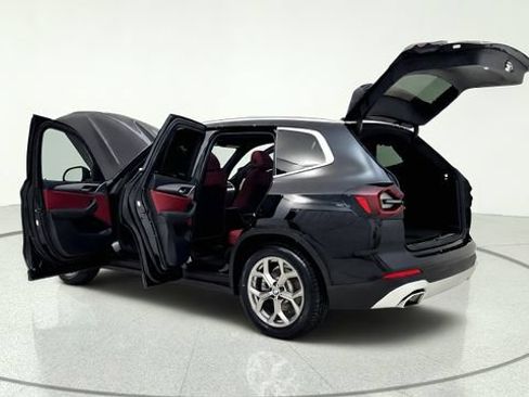 Used 2024 BMW X3 sDrive30i w/ Convenience Package w/ZPA RWD image 16
