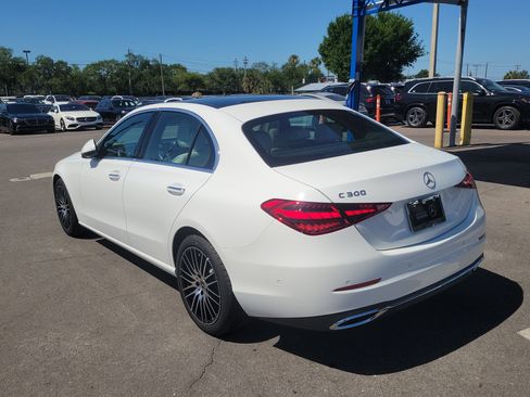 Used 2026 Mercedes-Benz C 300 Sedan image 4