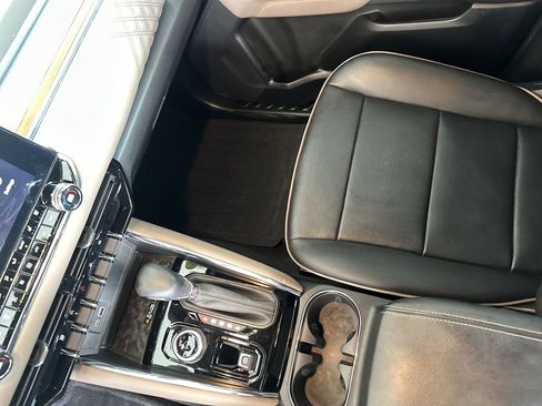 Certified 2023 GMC Canyon Denali image 31