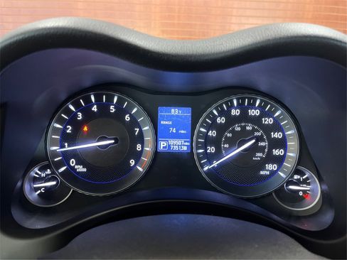 Used 2015 INFINITI Q70 L 3.7 image 19