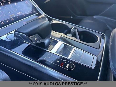 Used 2019 Audi Q8 Prestige AWD/4WD image 31