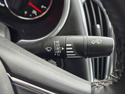 Used 2024 Chevrolet Malibu LT image 27