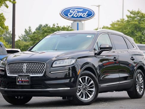 Certified 2023 Lincoln Nautilus FWD image 1
