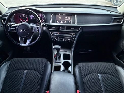 Used 2020 Kia Optima S FWD image 16