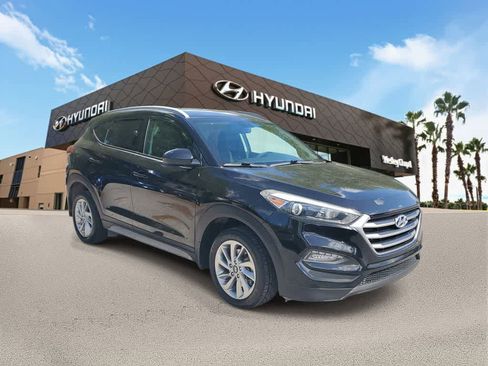 Used 2018 Hyundai Tucson SEL image 4