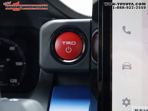 New 2025 Toyota Tacoma TRD Off-Road AWD/4WD image 9