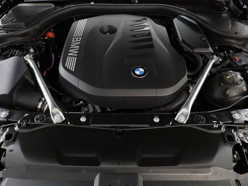 New 2026 BMW 540i xDrive w/ Executive Package image 23