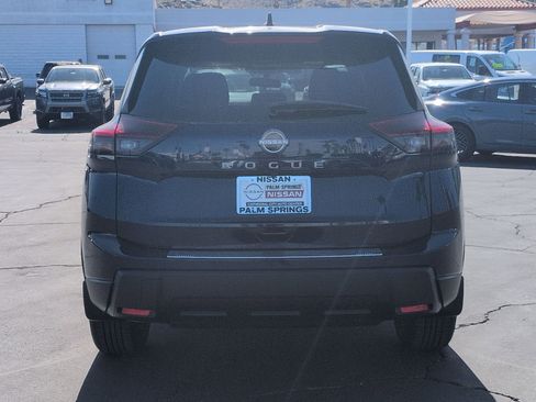 New 2026 Nissan Rogue SV image 4