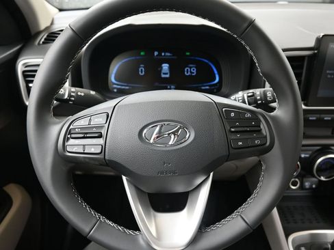 New 2026 Hyundai Venue SEL image 25