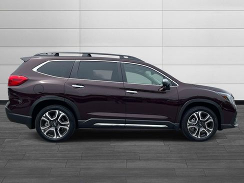 Certified 2023 Subaru Ascent Touring AWD/4WD image 2