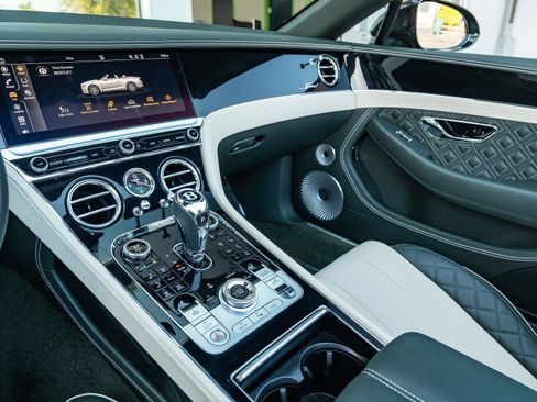 Used 2022 Bentley Continental GT Speed image 30