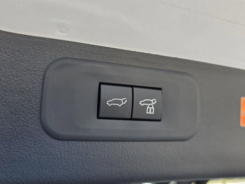 New 2026 Lexus TX 500h AWD image 14