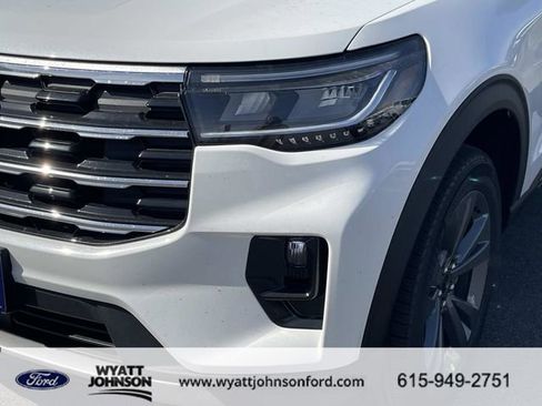New 2026 Ford Explorer Active AWD/4WD image 9