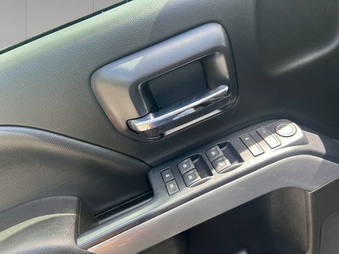 Used 2019 Chevrolet Silverado 1500 LT w/ All Star Edition AWD/4WD image 11