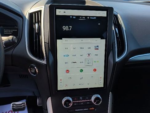 Certified 2024 Ford Edge ST-Line image 18