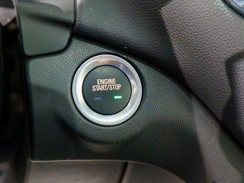 Used 2023 Chevrolet Equinox LT AWD/4WD image 23