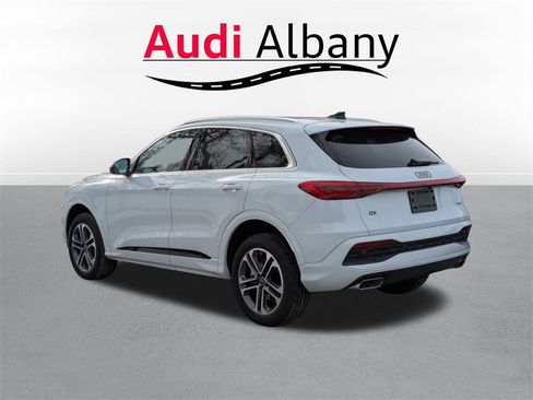 New 2025 Audi Q5 Premium image 4