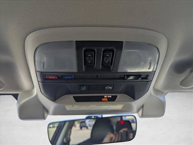 Used 2020 Subaru Crosstrek 2.0i Limited w/ Moonroof Package w/Navigation AWD/4WD image 21