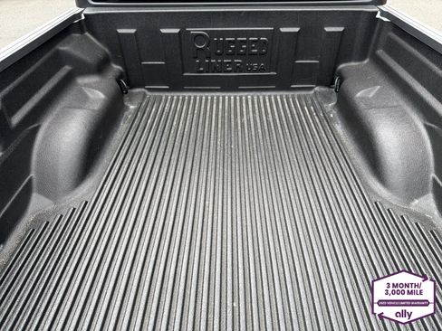 Used 2026 Jeep Gladiator Mojave AWD/4WD image 5