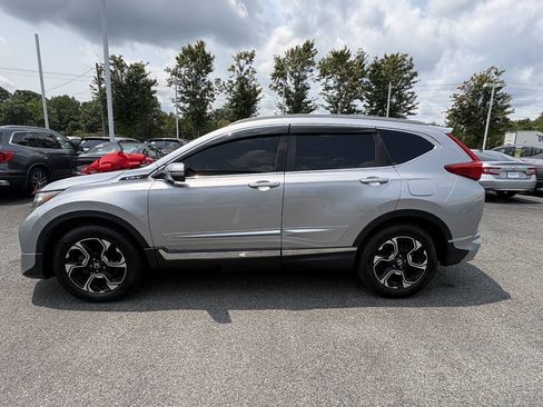Used 2018 Honda CR-V Touring image 3