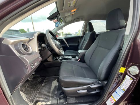 Used 2018 Toyota RAV4 LE w/ All Weather Liner Package image 11