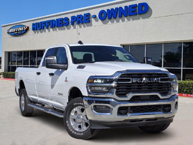Used 2025 RAM 2500 Lone Star AWD/4WD image 1