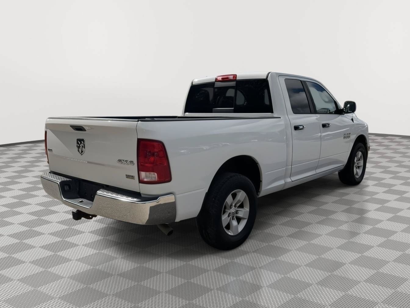 Used 2016 RAM 1500 Classic SLT AWD/4WD image 4
