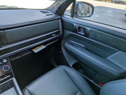 Certified 2026 Hyundai Santa Fe Calligraphy FWD image 18