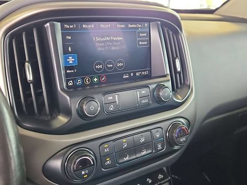 Used 2021 Chevrolet Colorado Z71 w/ Safety Package RWD image 18