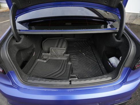 Used 2022 BMW 330i xDrive Sedan w/ M Sport Package image 33