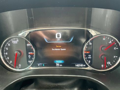 Used 2017 GMC Acadia Denali FWD image 6