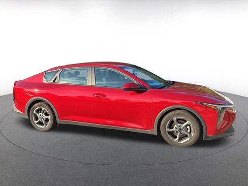 Used 2025 Kia K4 FWD image 8