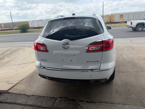Used 2017 Buick Enclave Leather image 17