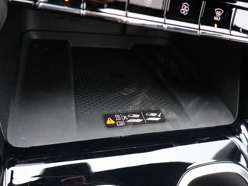 New 2026 Chevrolet Traverse RS image 20