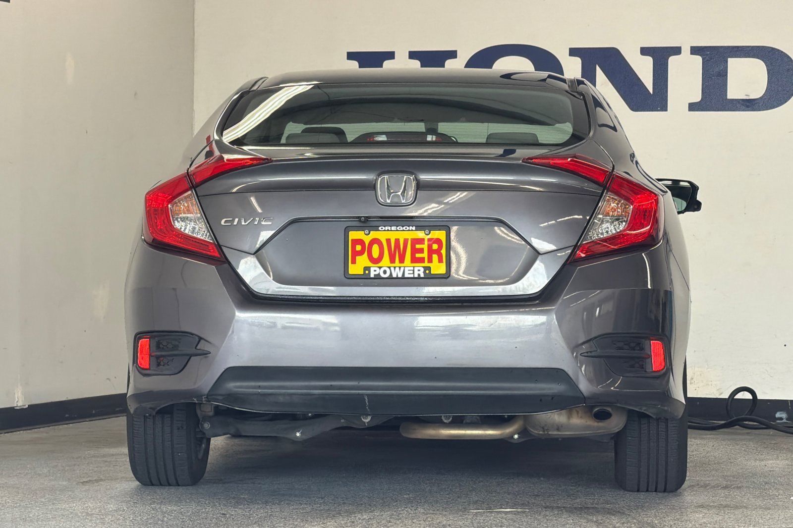 Used 2016 Honda Civic EX image 4