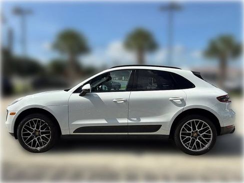 Used 2016 Porsche Macan S AWD/4WD image 4