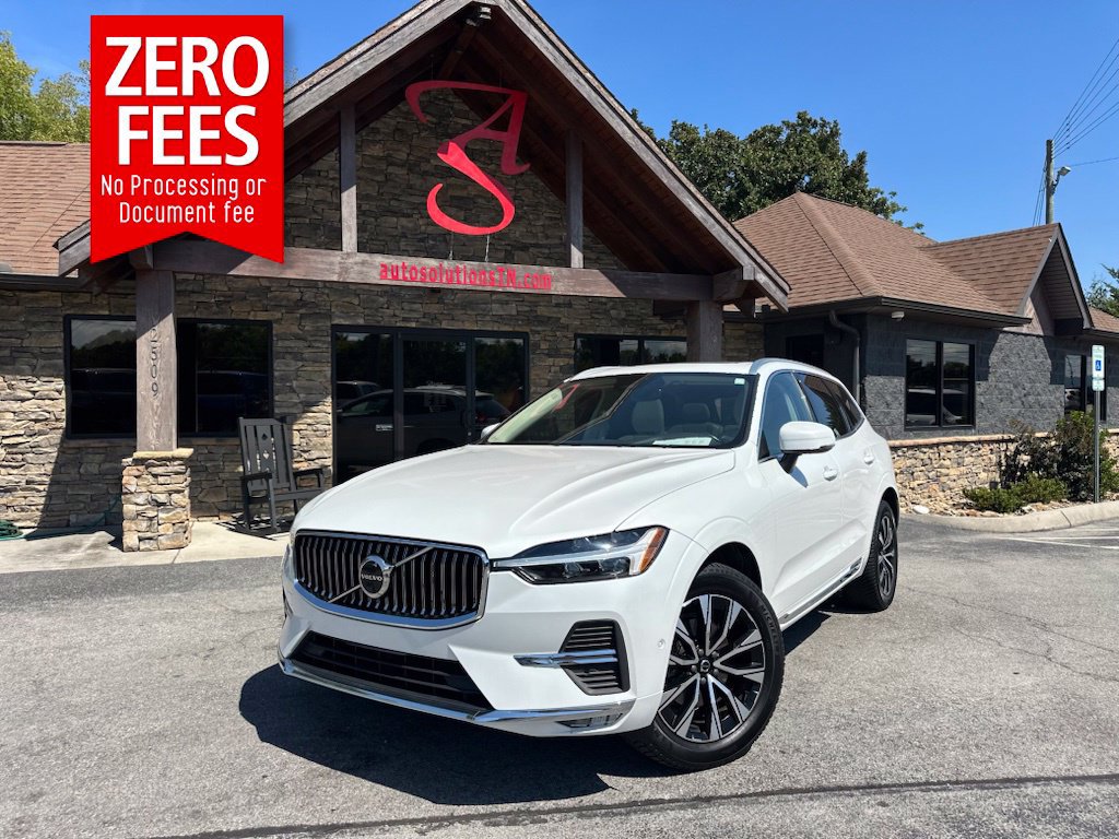 Used 2023 Volvo XC60 B5 Plus AWD/4WD image 1
