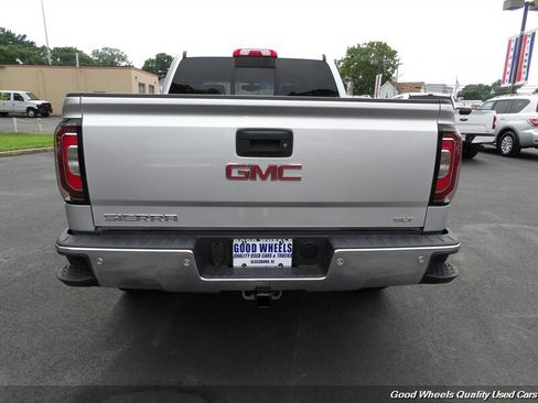 Used 2018 GMC Sierra 1500 SLT w/ SLT Premium Package AWD/4WD image 6