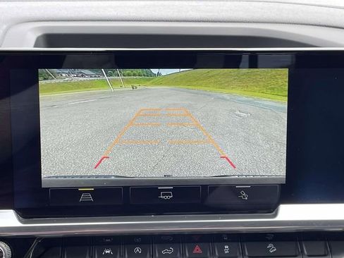 Certified 2025 Chevrolet Silverado 1500 LT Trail Boss w/ Convenience Package II image 23