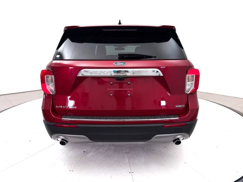 Used 2022 Ford Explorer Limited w/ Hybrid Equipment Group 310A AWD/4WD image 18