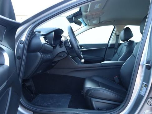 New 2026 Genesis G70 2.5T image 11